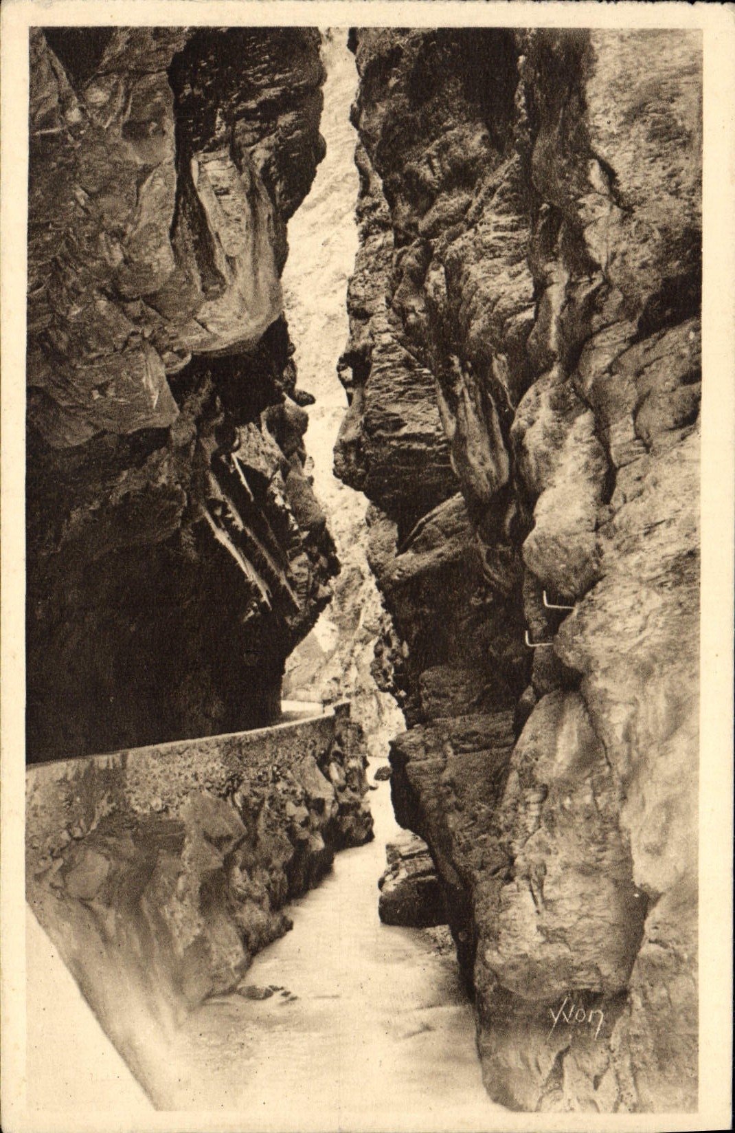 CPA Gorges Du Cians La Partie La Plus Resserree Des Gorges