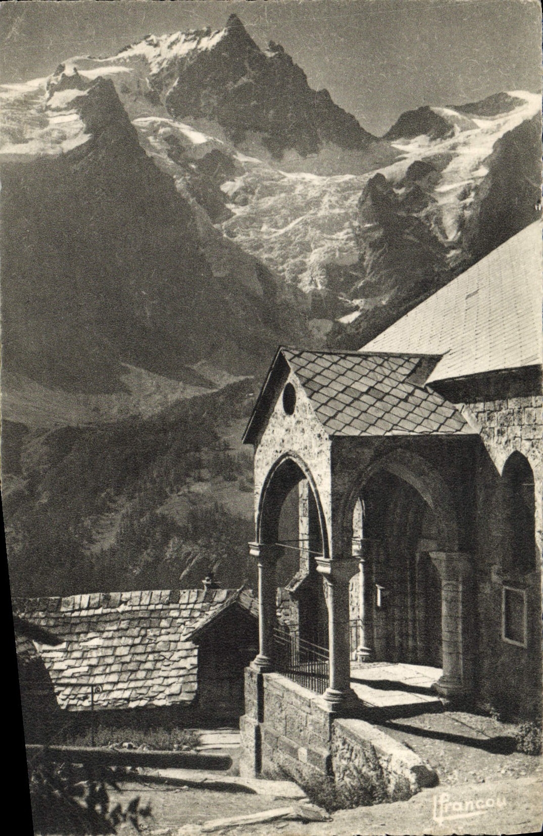 CPA Briancon La Grave L'eglise des terrasses