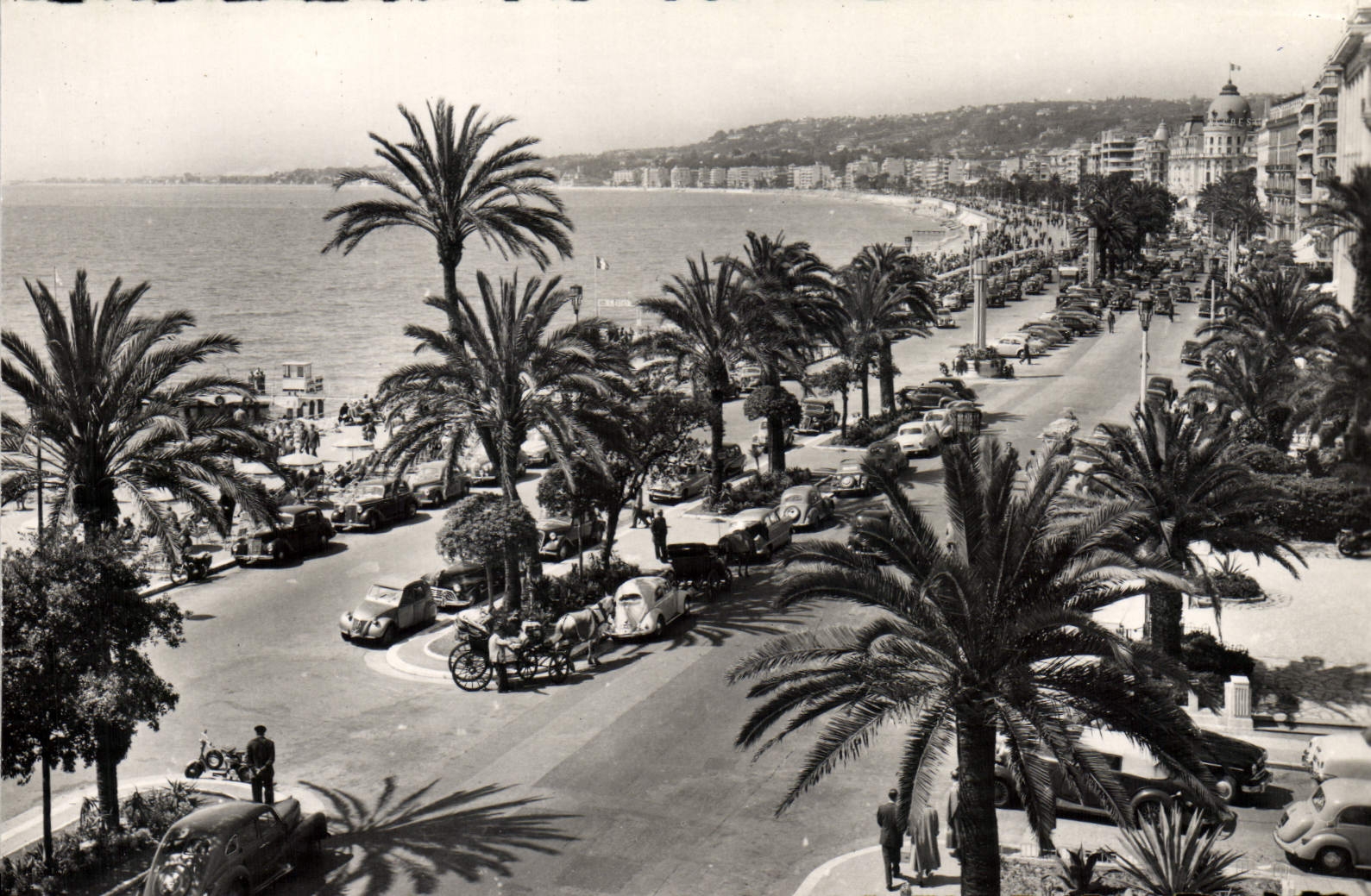 CPM Nice Vue Generale De La Promenade Des Anglais