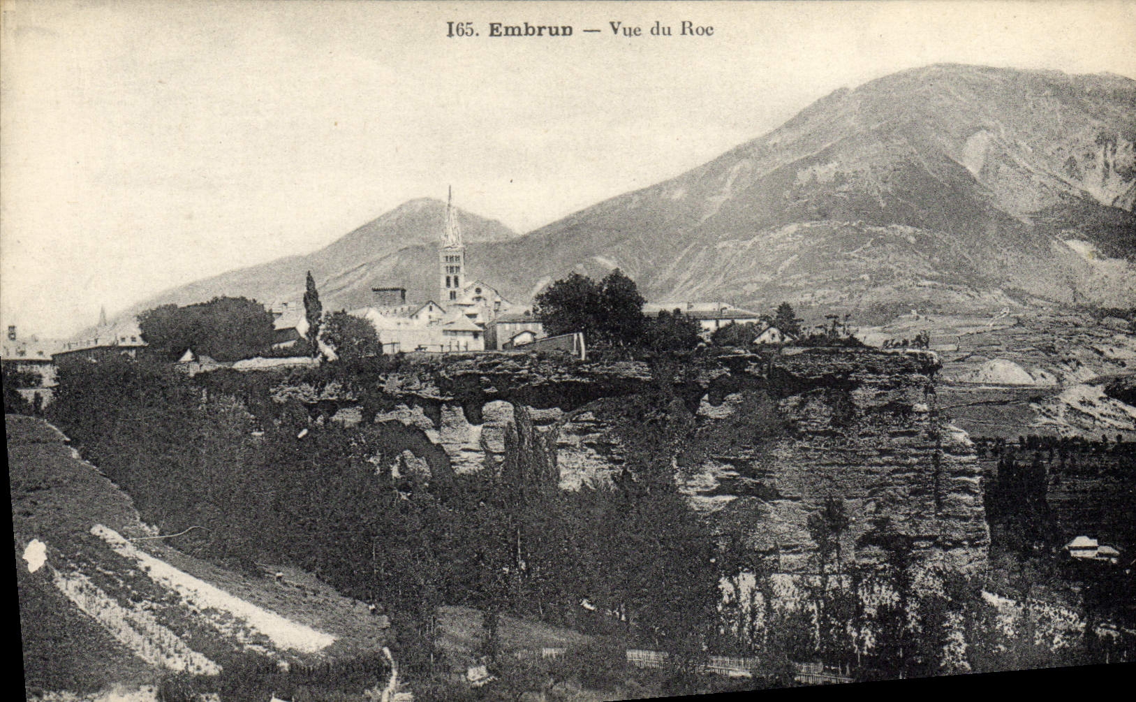 VINTAGE POSTCARD Spray Seen of the Rock