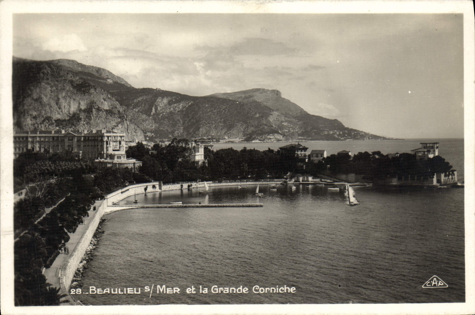 CPA Beaulieu Sur Mer Et La Grande Corniche