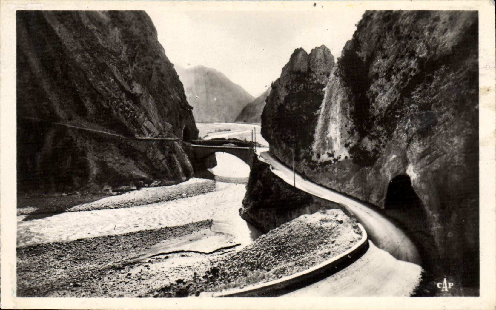 Valle de la POSTAL de la VENDIMIA alto del VAr Bridge De Gueydan la puerta del Alto-VAr