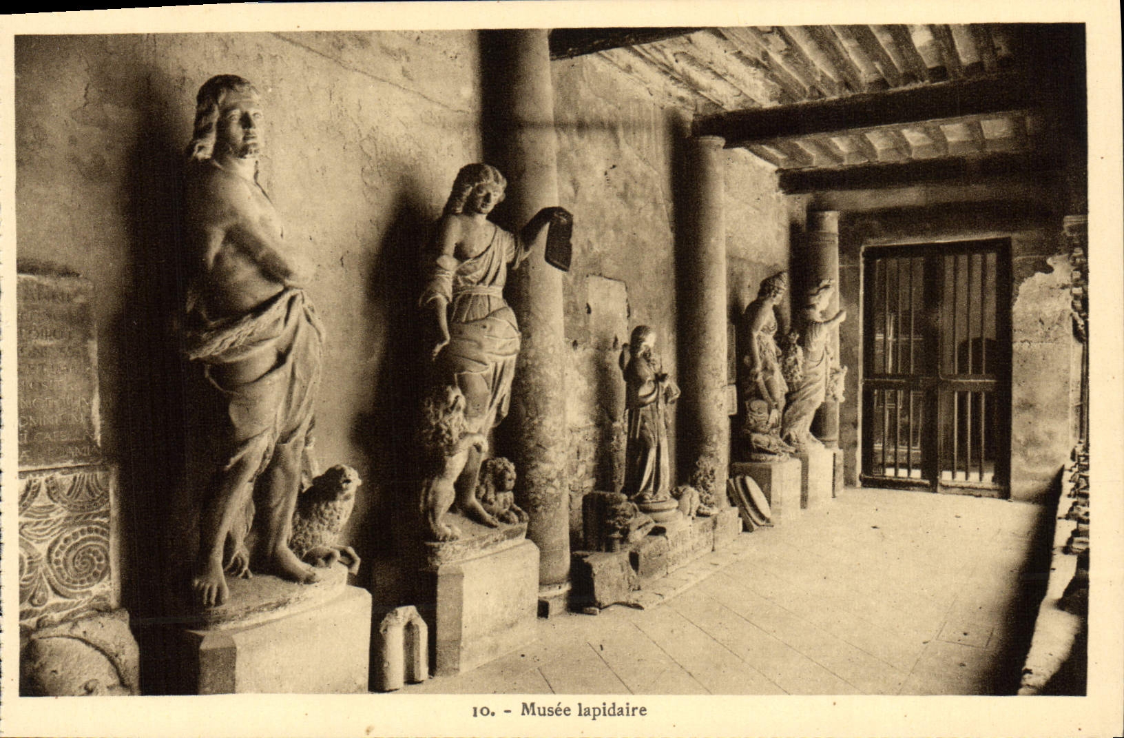 CPA Musee Lapidaire