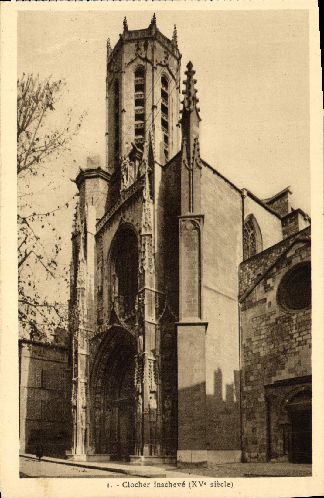 CPA Clocher Inacheve