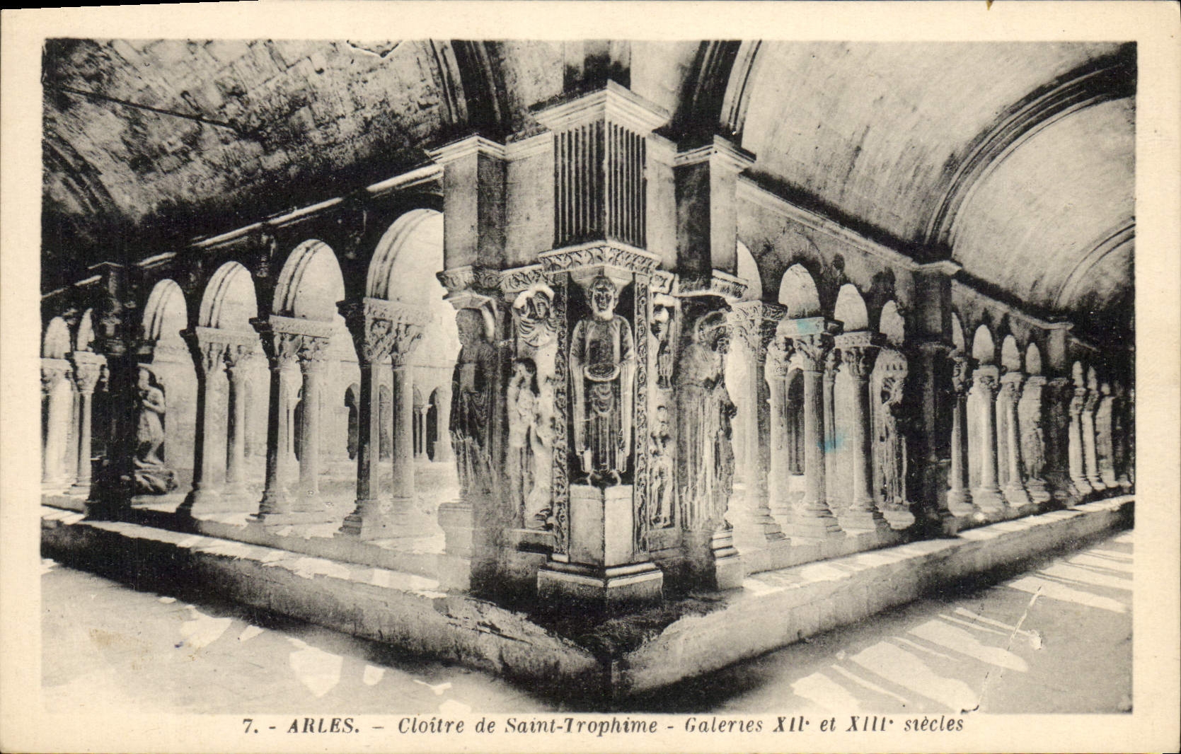 VINTAGE POSTCARD Arles Cloister Of Saint Trophime Galleries 12 and 13th