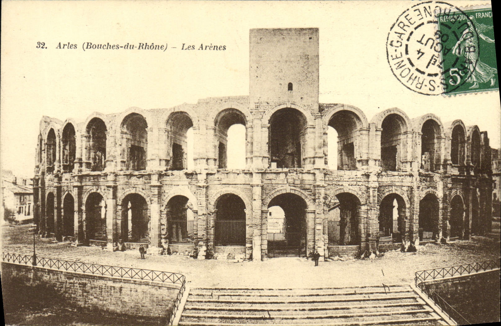 CPA Arles Les Arenes