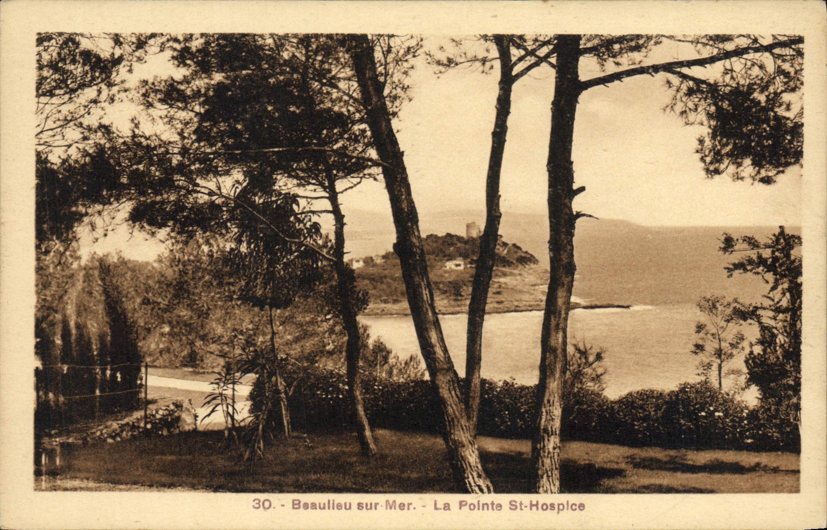 VINTAGE POSTCARD Beaulieu On Sea the Point St Old people's home