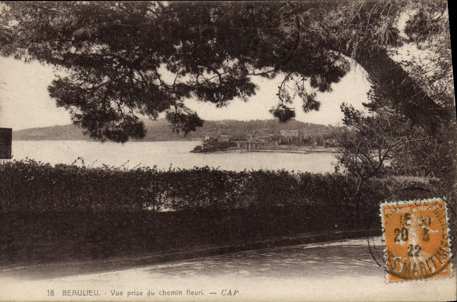 VINTAGE POSTCARD Beaulieu Seen from Of the Flowered Way