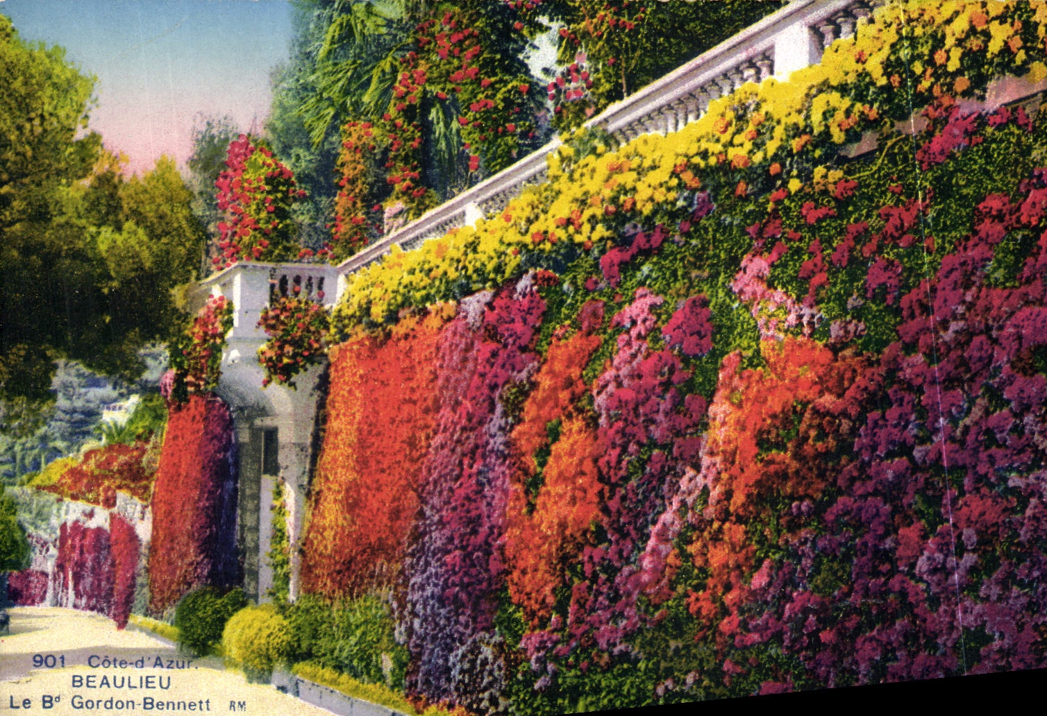 VINTAGE POSTCARD Beaulieu On Sea Gordon Bennett