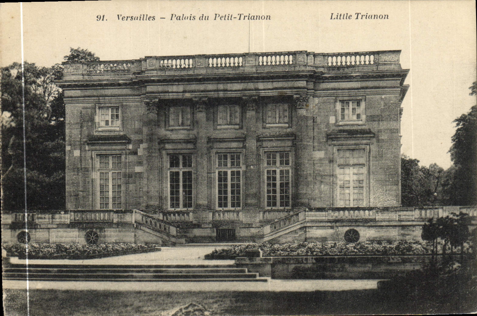 CPA Versailles Palais Du Petit Trianon
