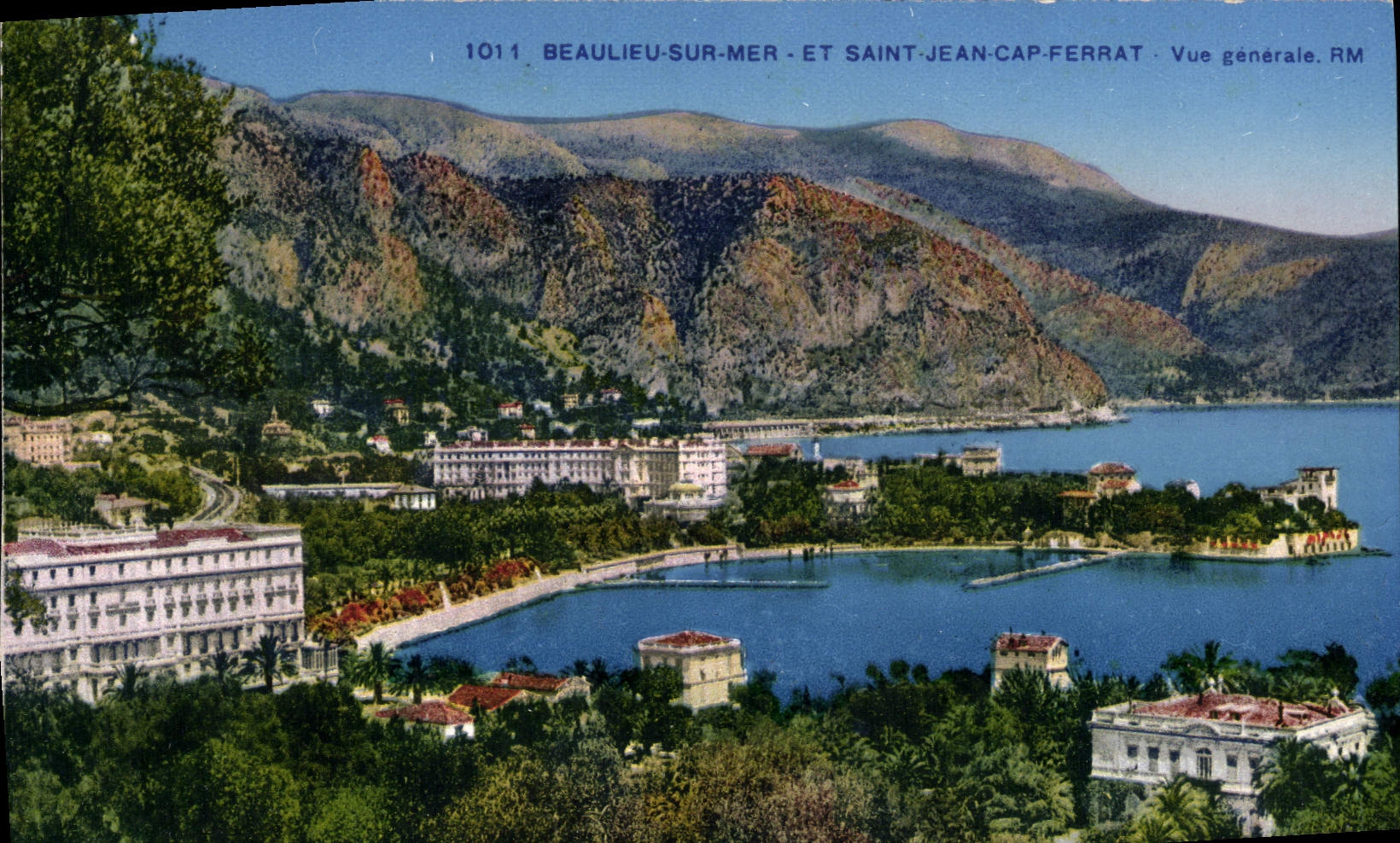 CPA Beaulieu Sur Mer Et Saint Jean Cap Ferrat Vue Generale