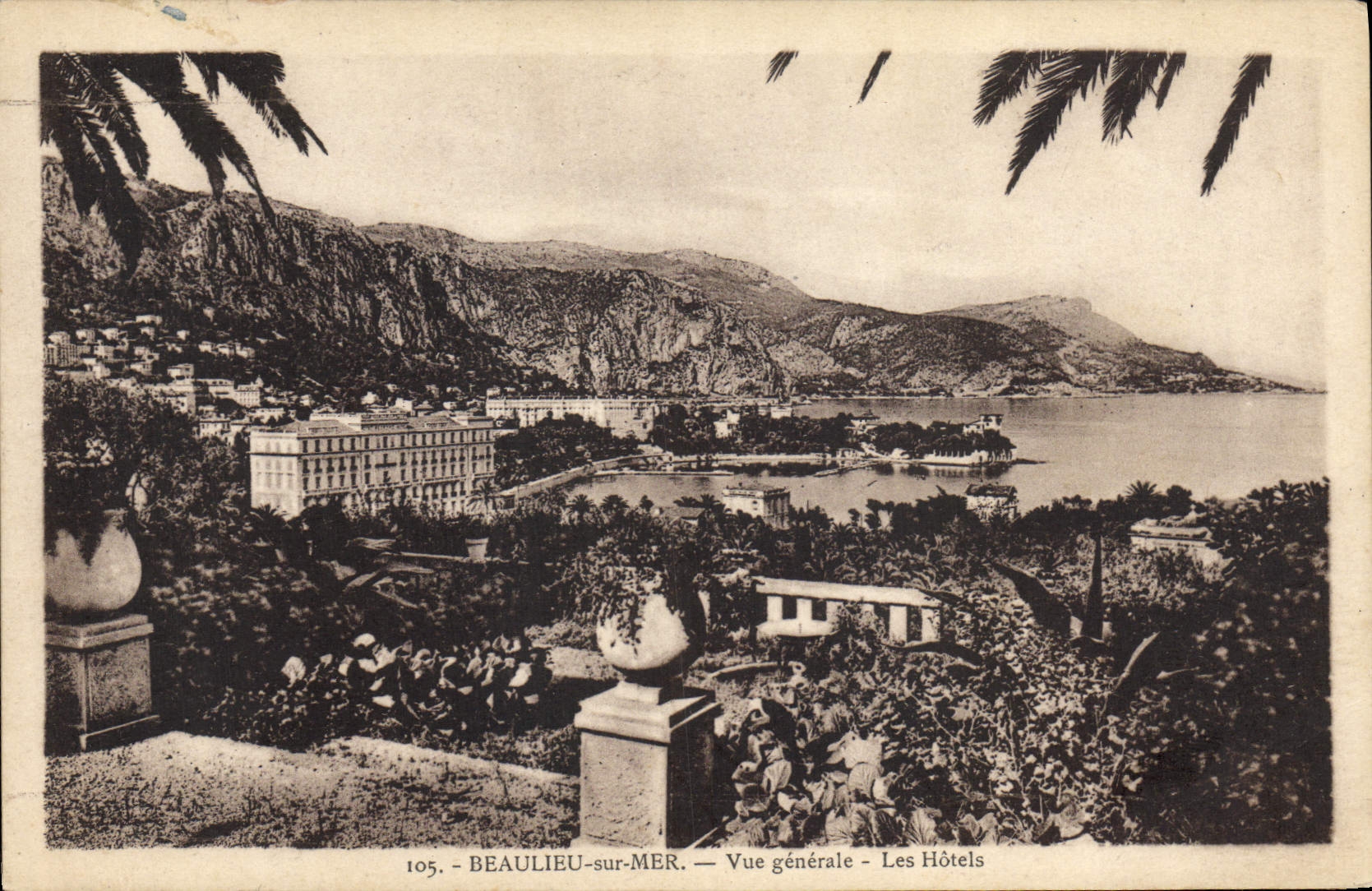 CPA Beaulieu Sur Mer Vue Generale Les Hotels