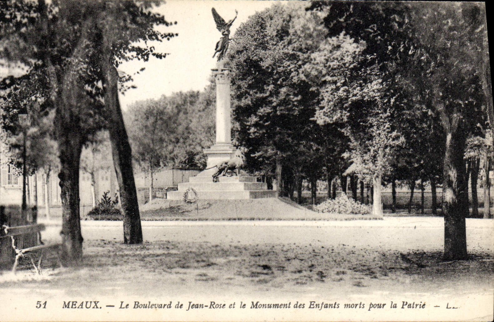 VINTAGE POSTCARD Meaux the Boulevard Of Jean Pink And the Monument Of the Dead children for the fatherland