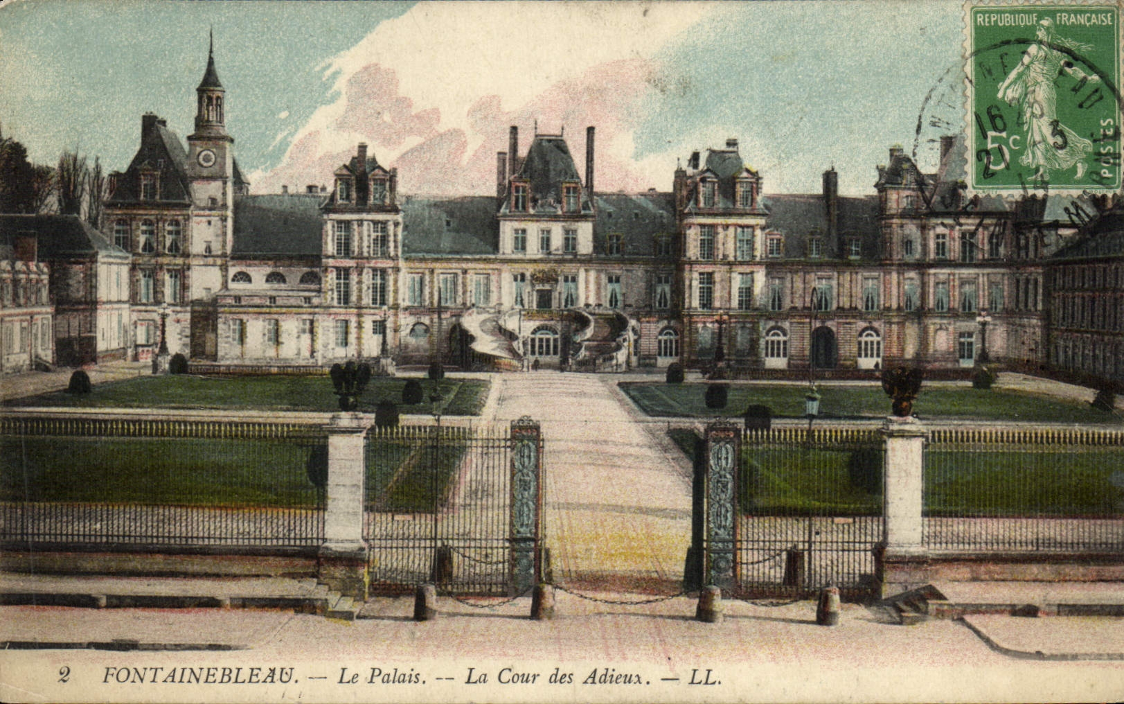 CPA Fontainebleau Le Palais La Cour Des Adieux