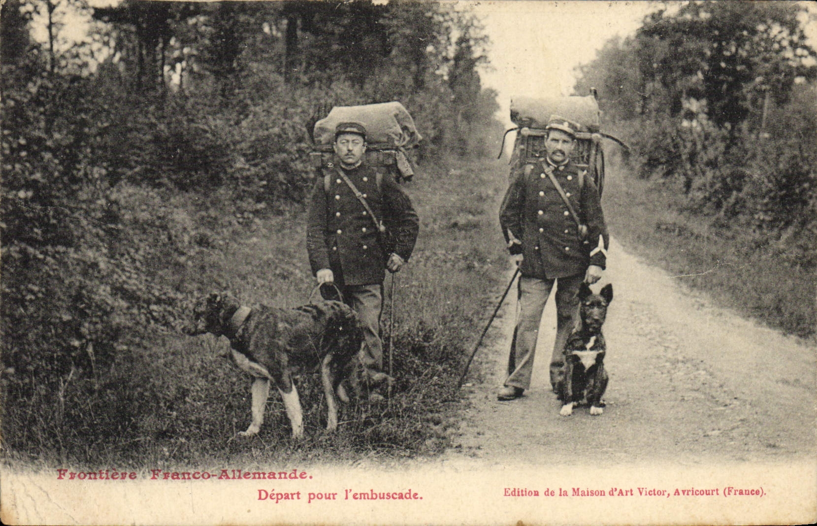 CPA Douanes Douaniers Frontiere franco allemande Depart pour l'embuscade Chien