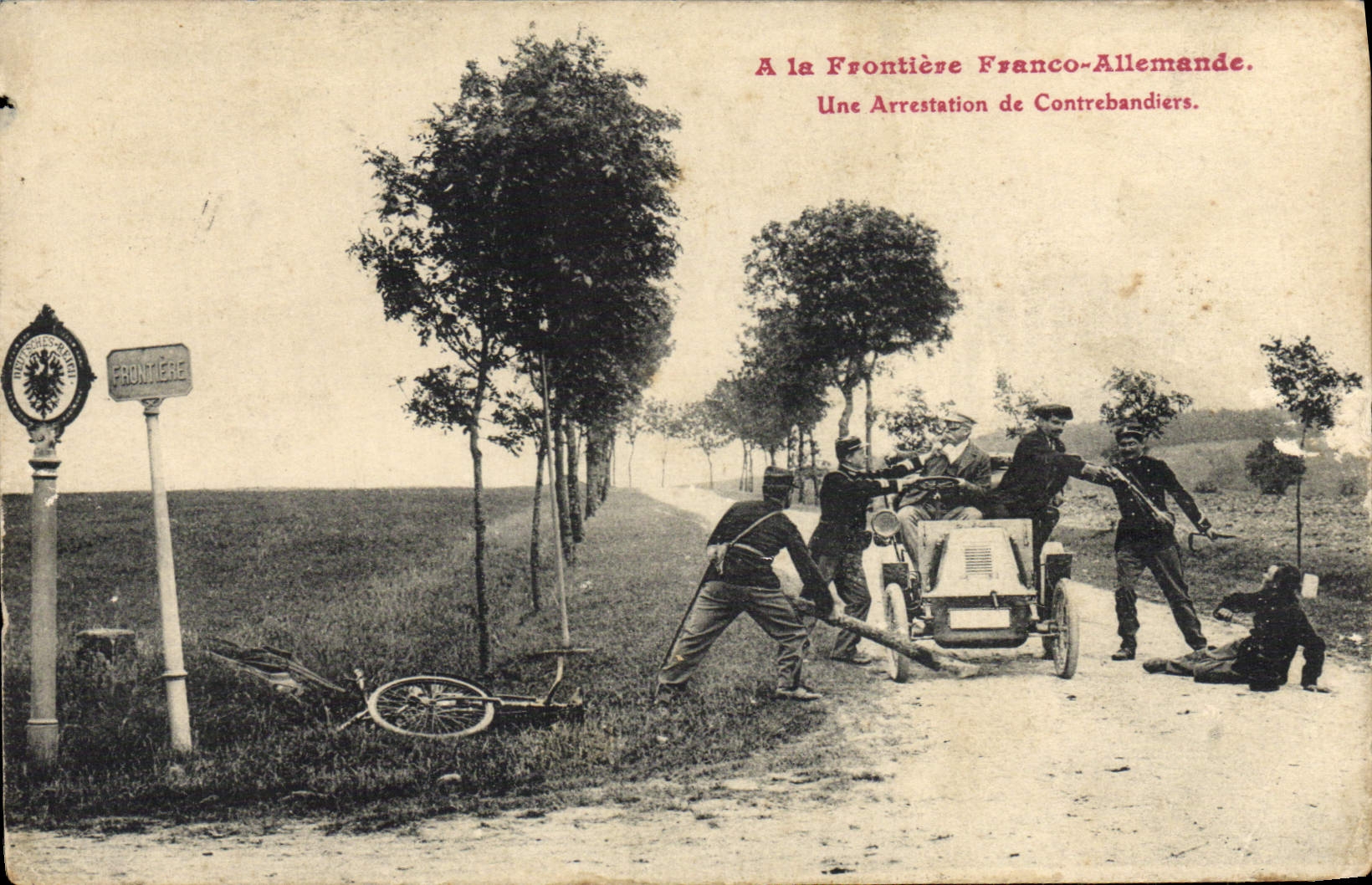 VINTAGE POSTCARD Customs Customs officers free German Border an arrest of smugglers