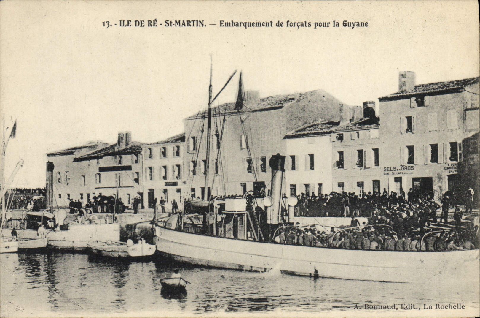 CPA Bagne Bagnard Ile de Re Saint Martin Embarquement de forcats pour la Guyane Bateau TOP