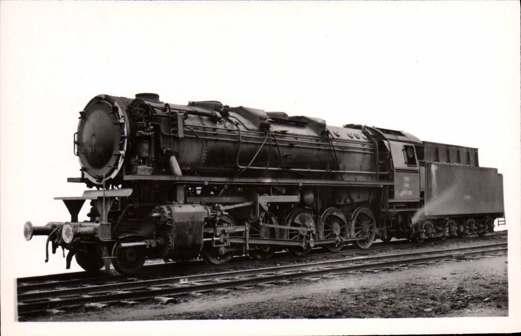 MODERN CARD Train Engine 150 X has simple expansion has overheating