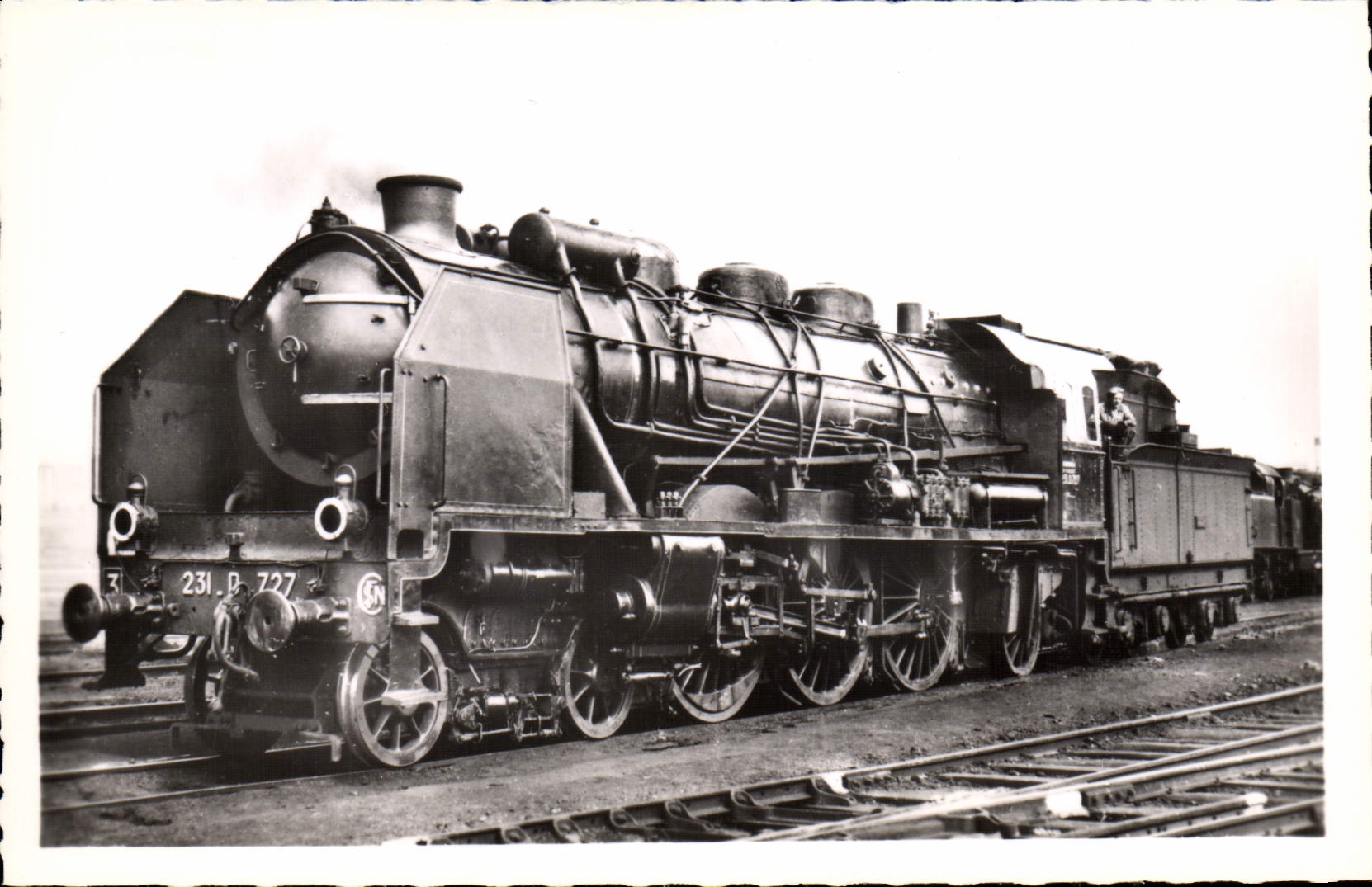 MODERN CARD Train Engine 231 D