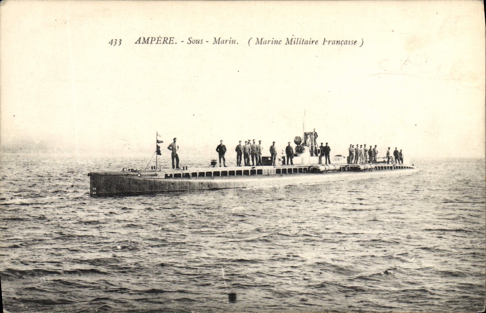 CPA Bateau Sous marin Ampere 