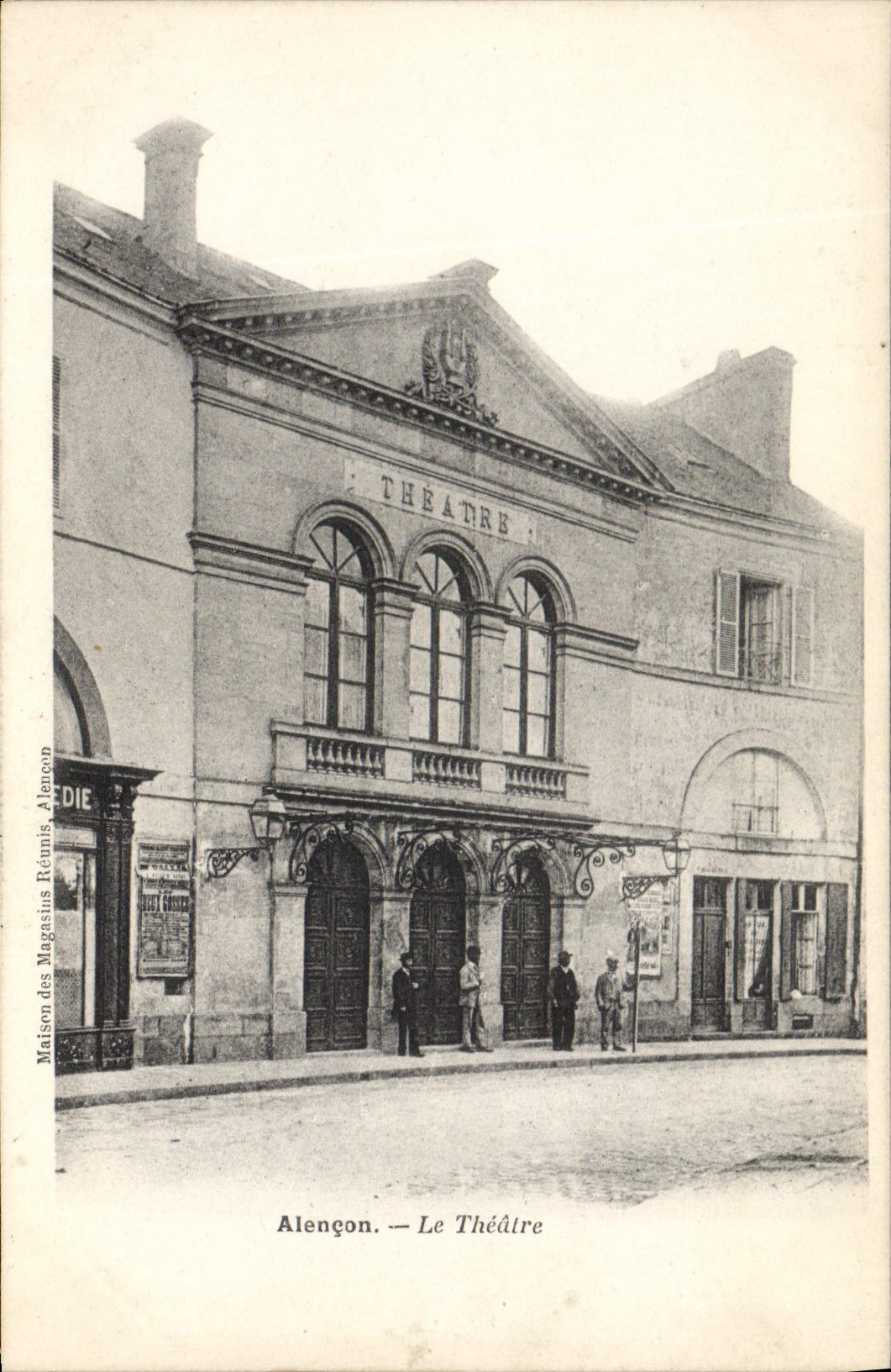 VINTAGE POSTCARD Agen the Theater
