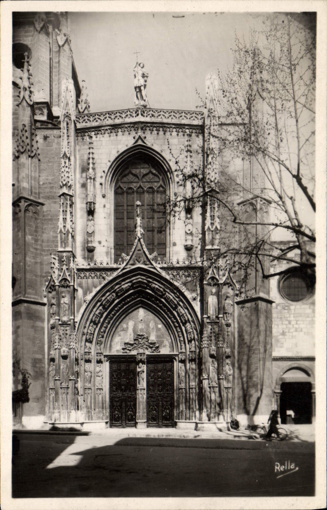 CPA Aix en Provence Cathedrale Saint Sauveur Facade gothique