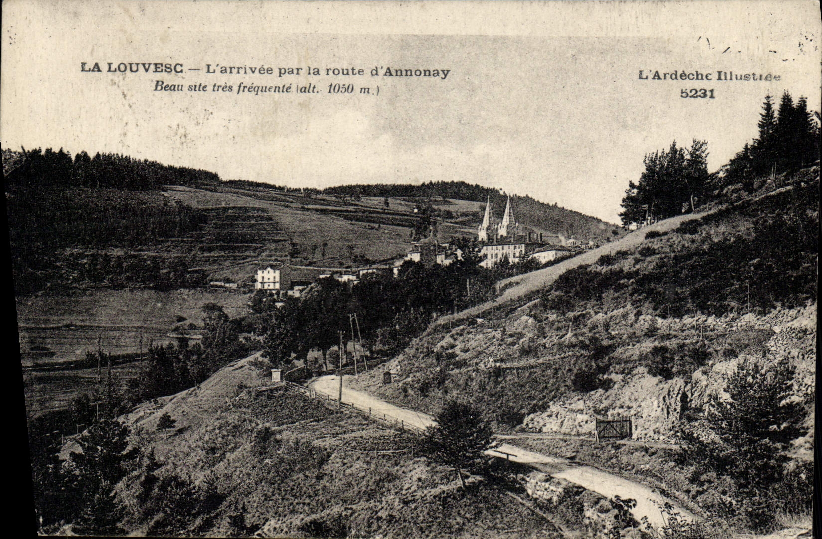 VINTAGE POSTCARD Louvesc the arrival by the road of Annonay