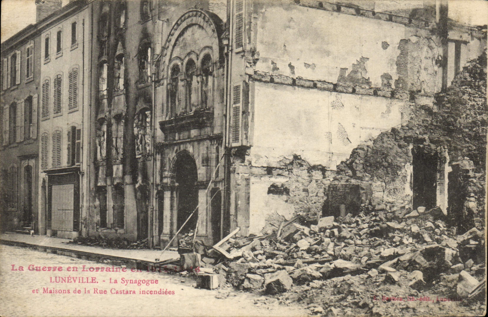 VINTAGE POSTCARD Jewish Judaica Luneville the synagog and houses of the burnt street Castara Militaria