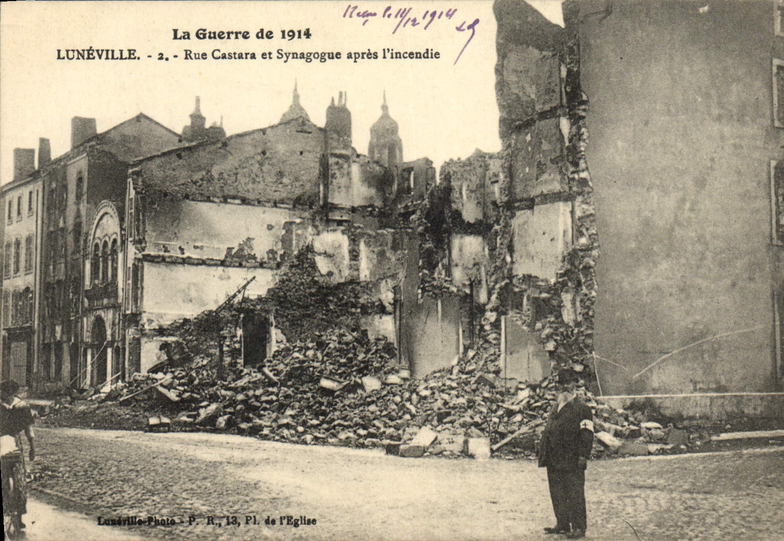 CPA Judaica Juif Luneville Rue Castara et synagogue apres l'incendie Militaria Croix Rouge