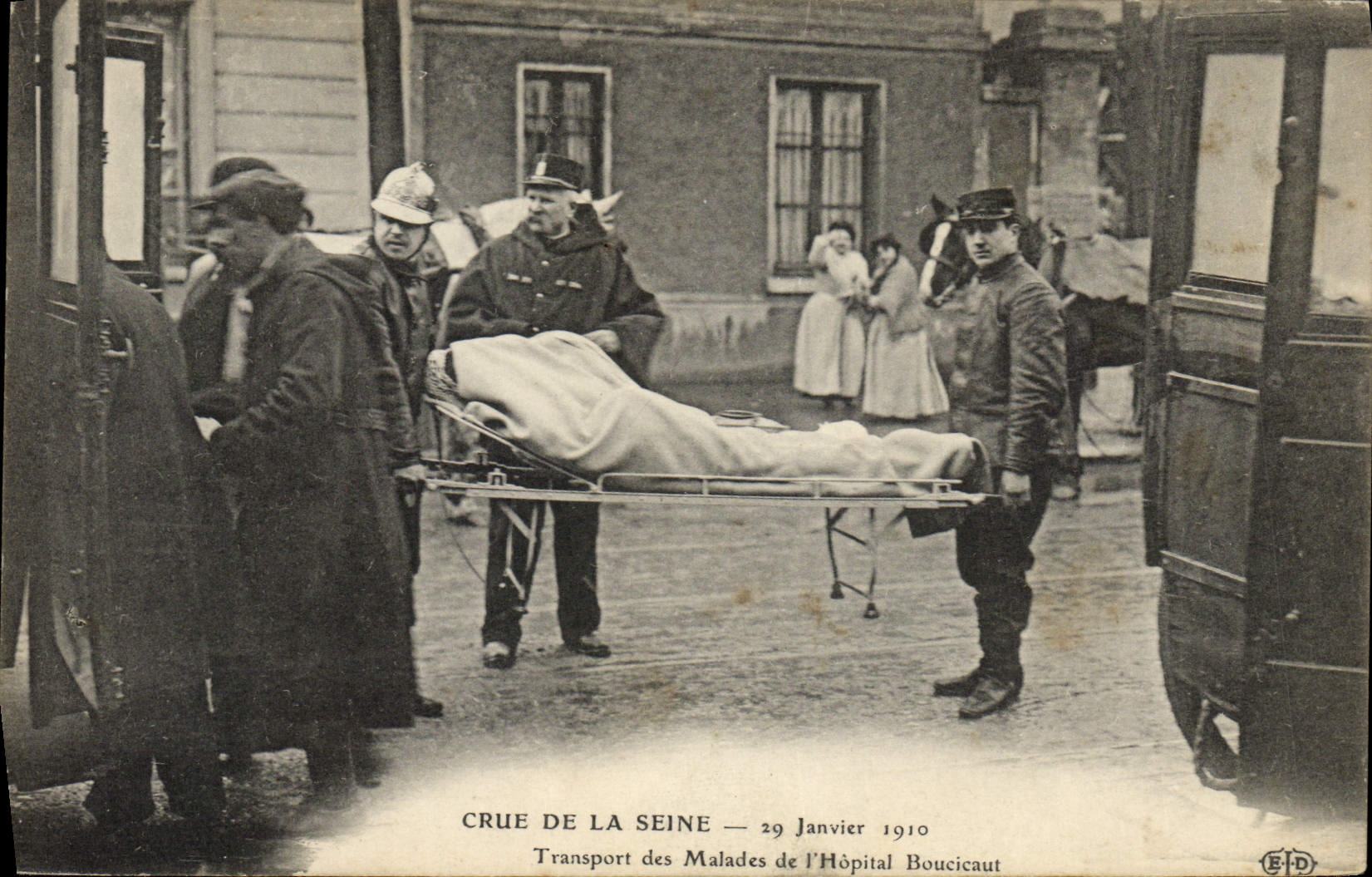 VINTAGE POSTCARD Sappers Paris Firemen Raw of the Seine January 1910 Transport of the patients of the Boucicaut hospital