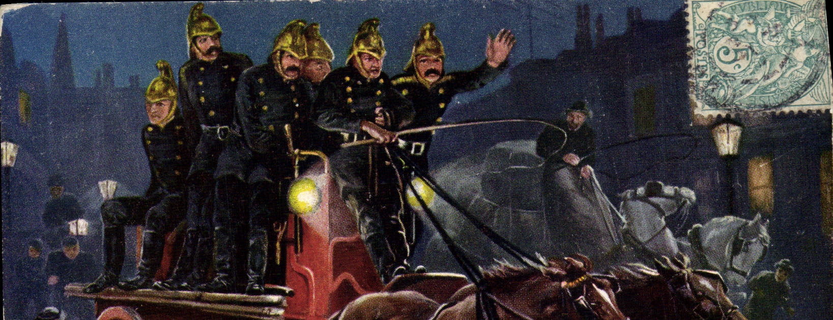 VINTAGE POSTCARD Sappers Firemen Fire Fire Fireman Horse