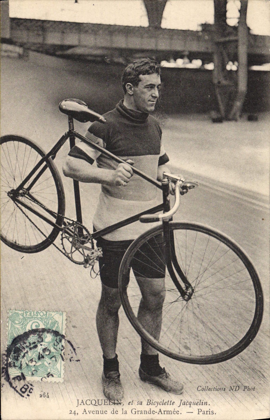 CPA Velo Cycle Cyclisme Jacquelin et sa bicyclette Jacquelin Avenue de la Grande Armee Paris 