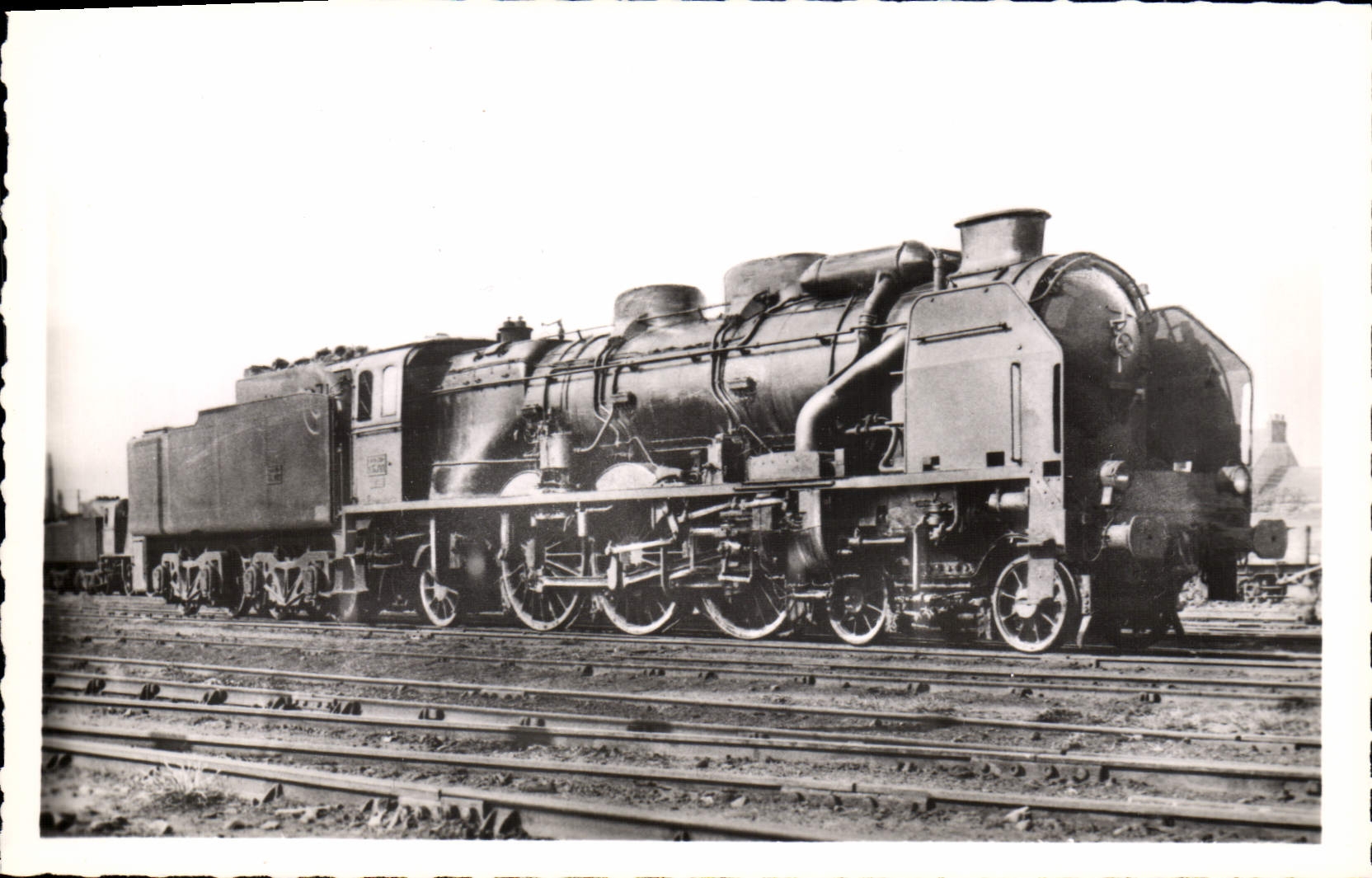 MODERN CARD the Locomotive Train SNCF 231.722 has 231.731