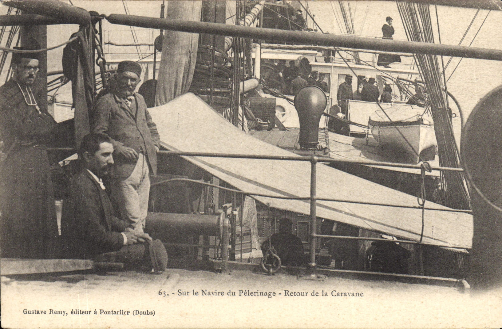 Barco de la POSTAL de la VENDIMIA en la nave de la vuelta del peregrinaje de la caravana