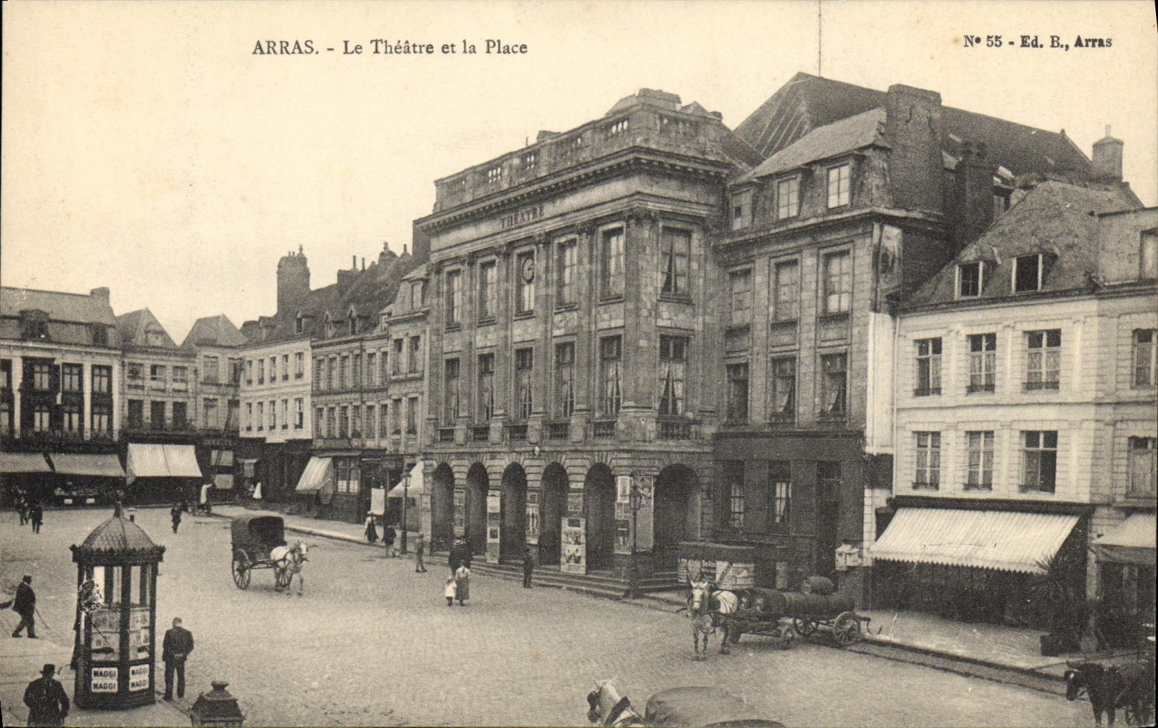 CPA Arras Le Theatre et la place 