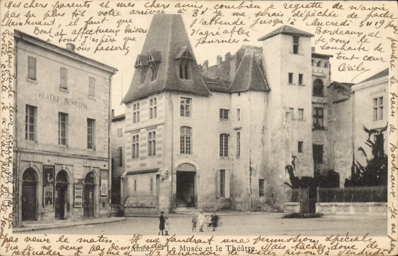 VINTAGE POSTCARD Agen the museum and the Theater