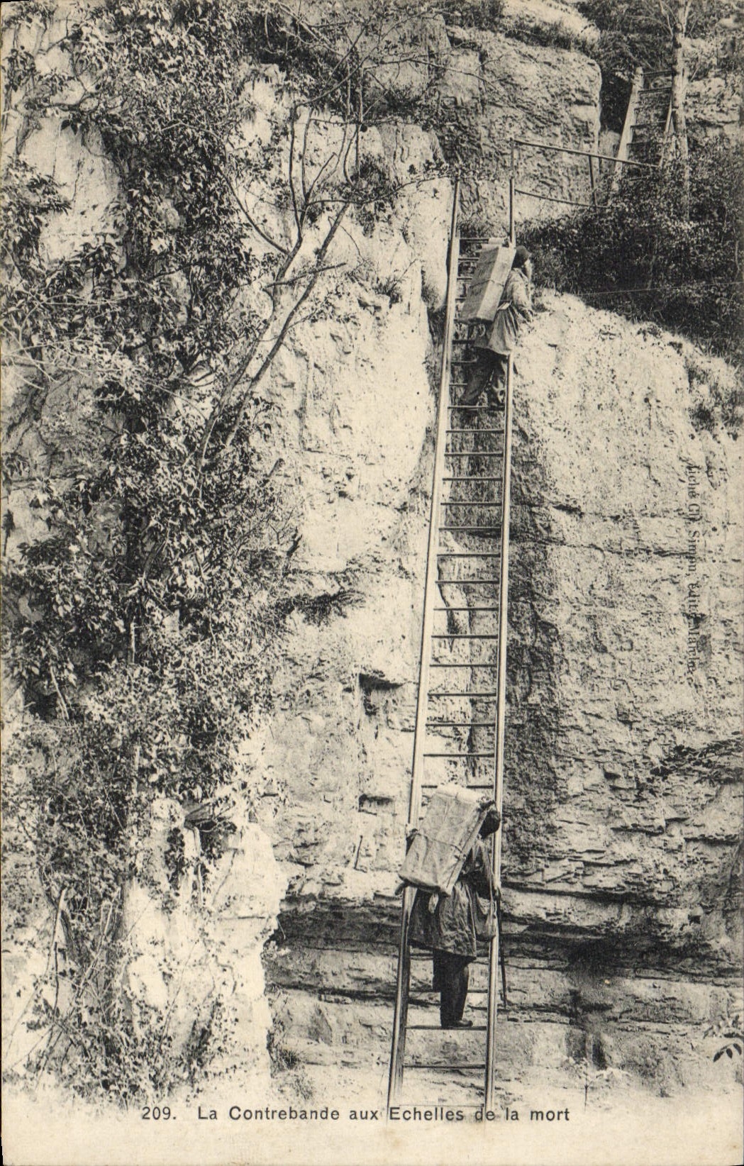 VINTAGE POSTCARD Customs Customs Customs officer smuggling on the scales of death