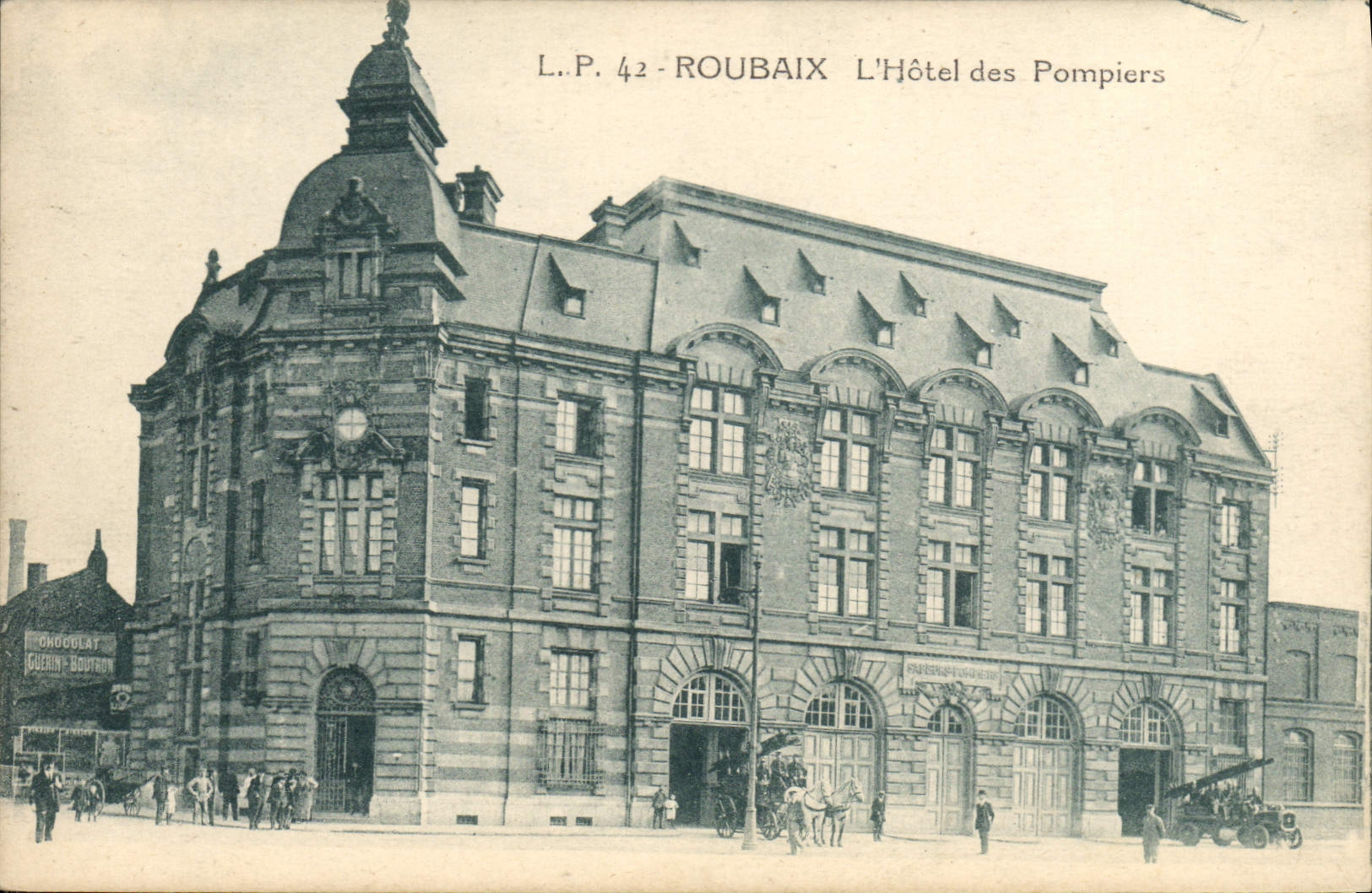 CPA Sapeurs Pompiers Roubaix l'hotel des pompiers
