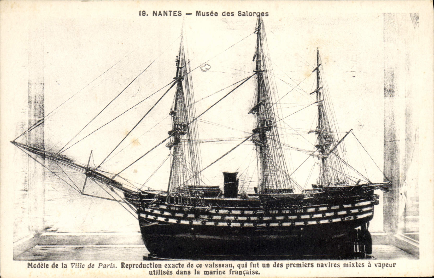 VINTAGE POSTCARD Bateau Nantes Musee of Salorges Models town of Paris