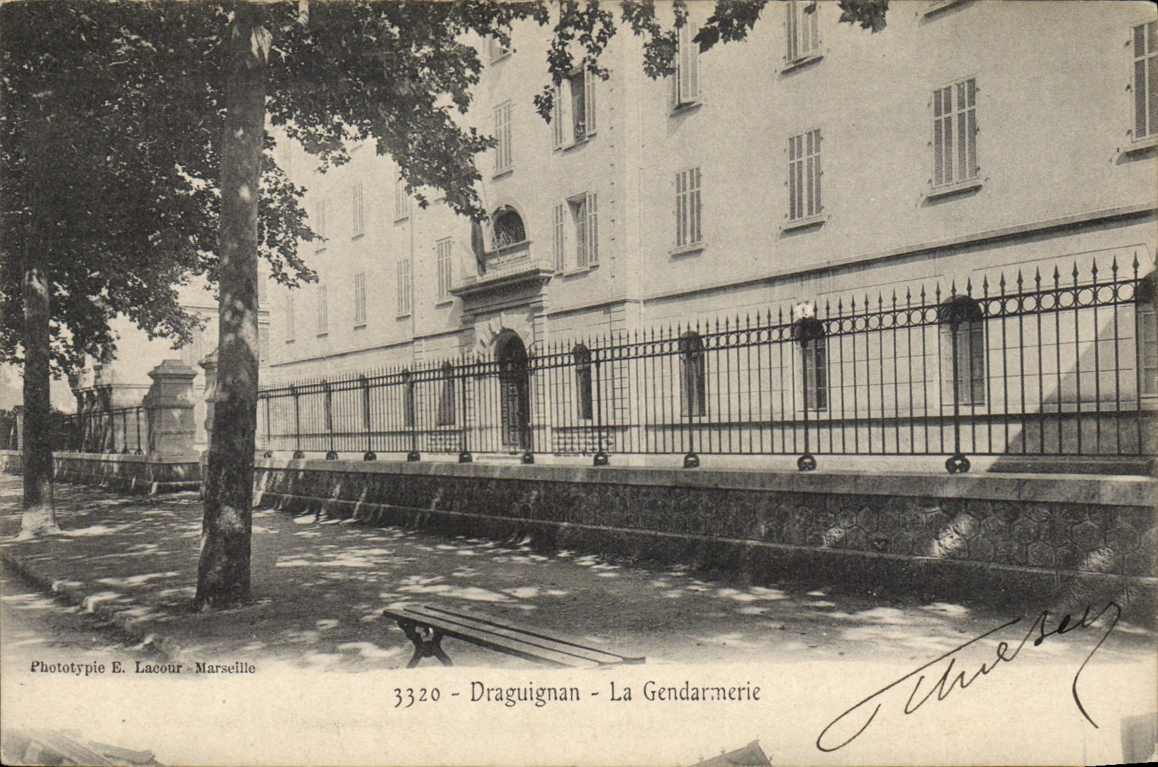 CPA Gendarmerie Draguignan