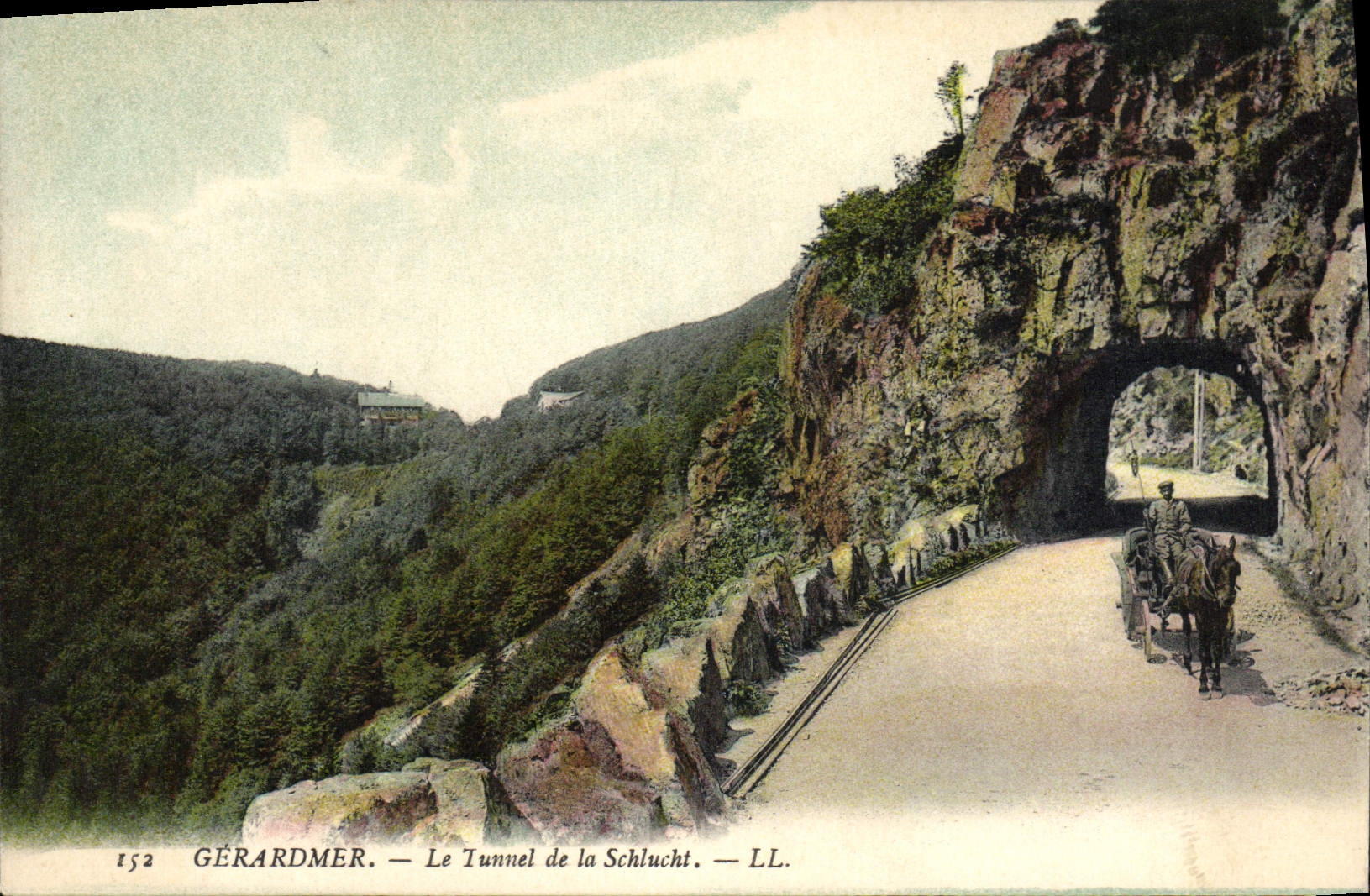 VINTAGE POSTCARD Gerardmer the Tunnel Of Schlucht Coach Horse