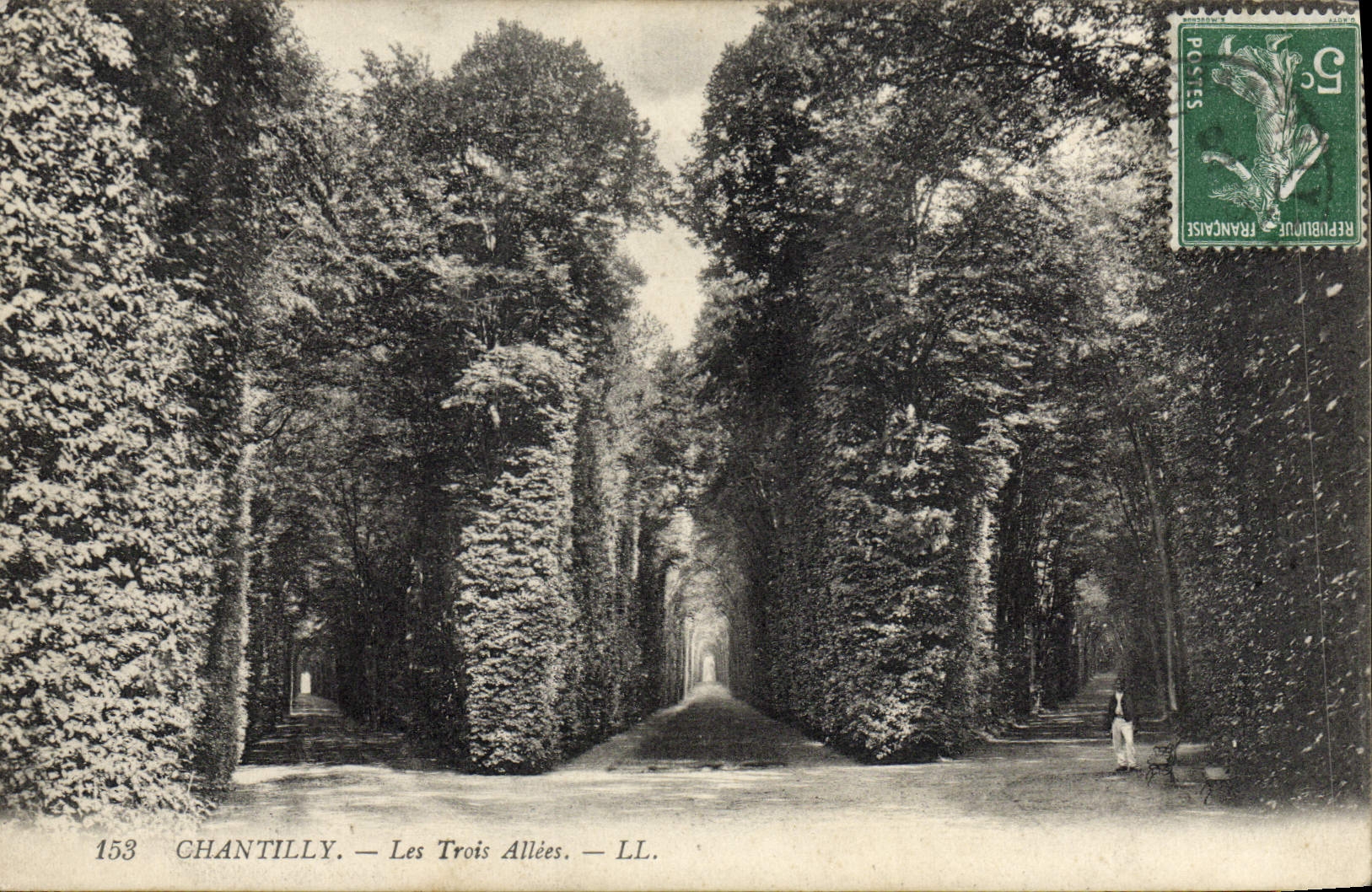 POSTAL Chantilly de la VENDIMIA tres callejones