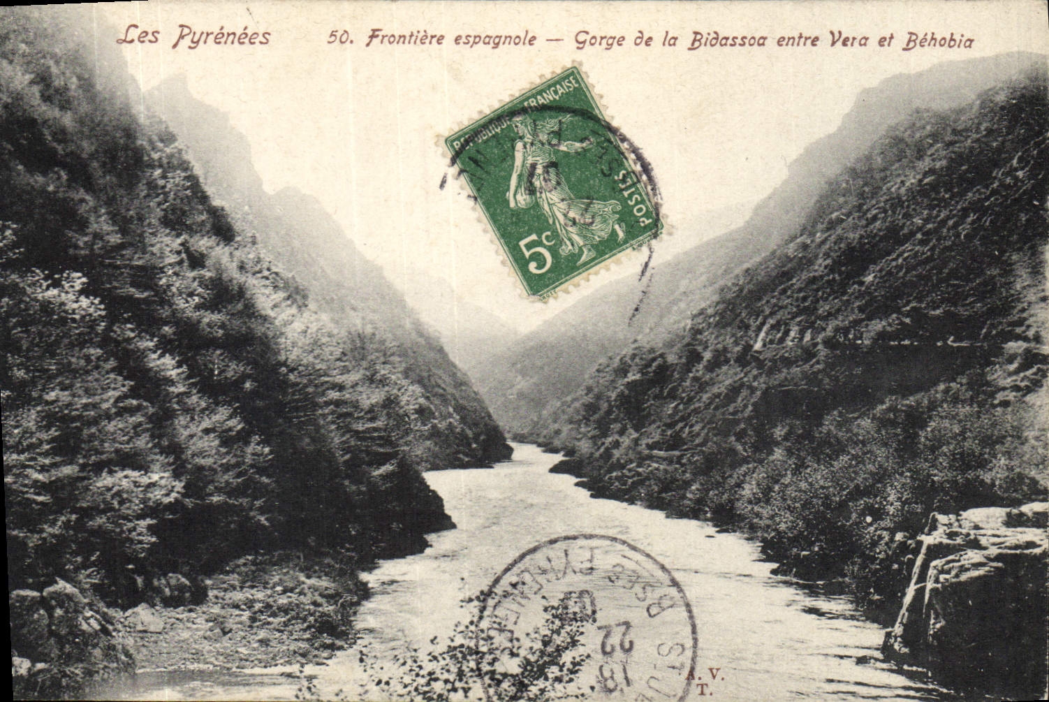 Gargantas españolas de la frontera de Douanes de la POSTAL de la VENDIMIA con Bidassoa entre Vera y Behobia