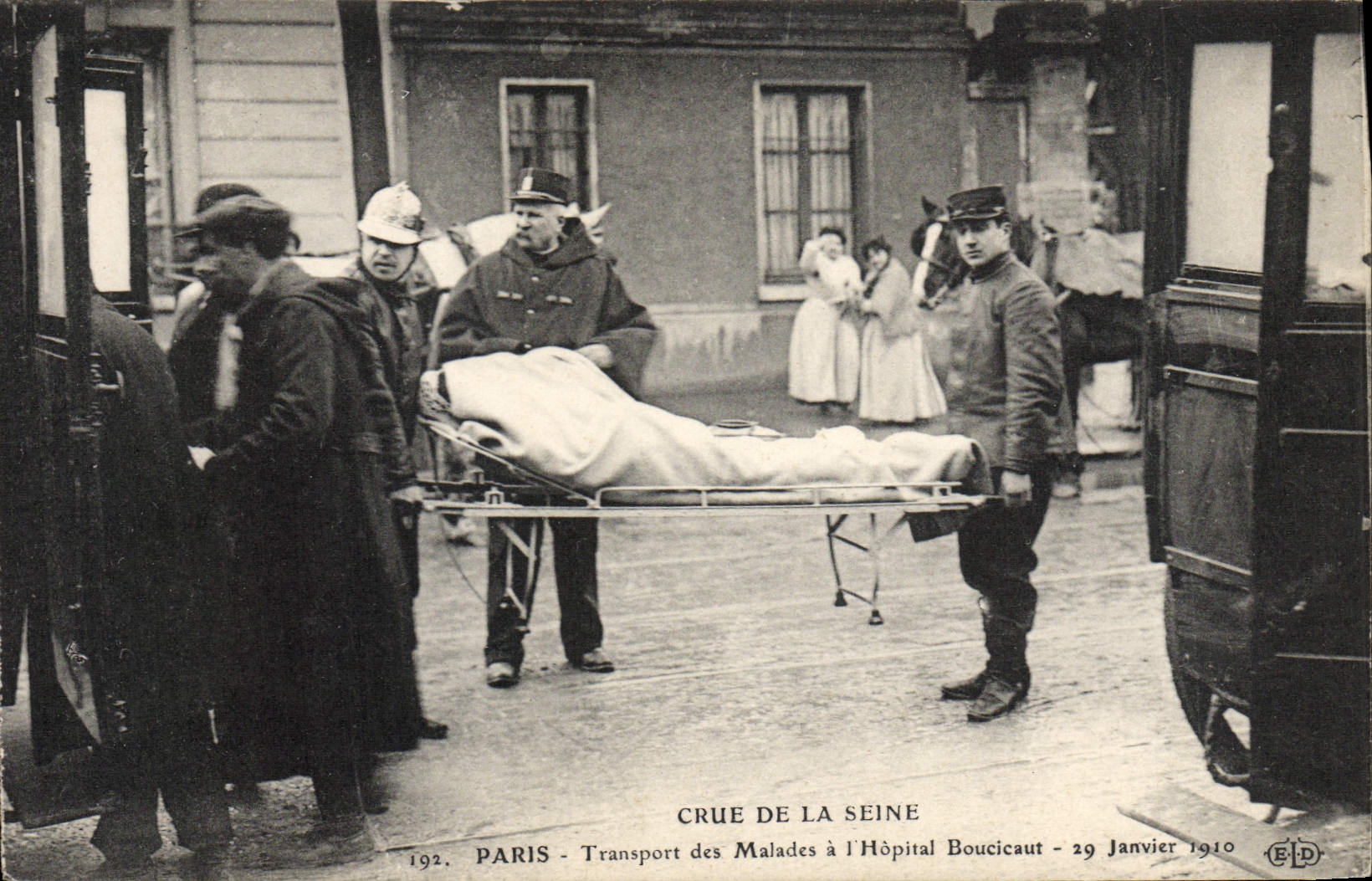 VINTAGE POSTCARD Sappers Paris Firemen Raw of the Seine Transport of the patients at the hospital Boucicaut January 29th, 1910