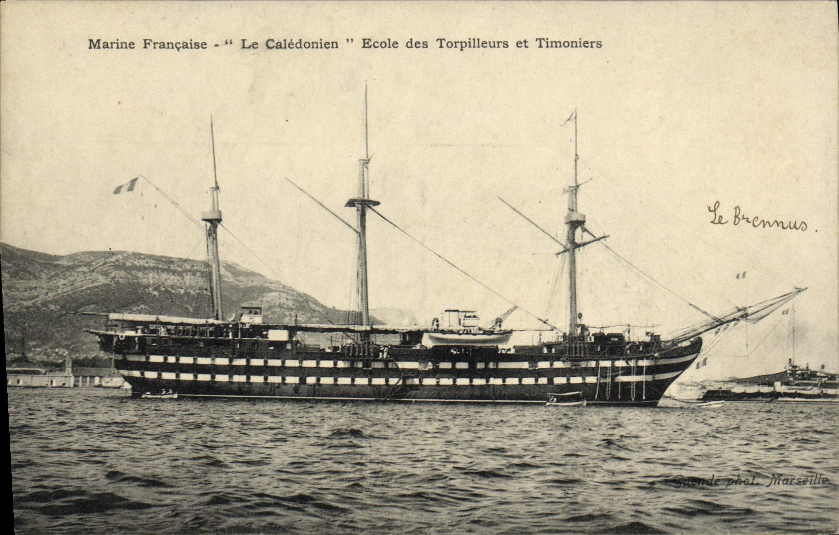 VINTAGE POSTCARD Sailing Boat Caledonien School of the Destroyers and quartermasters