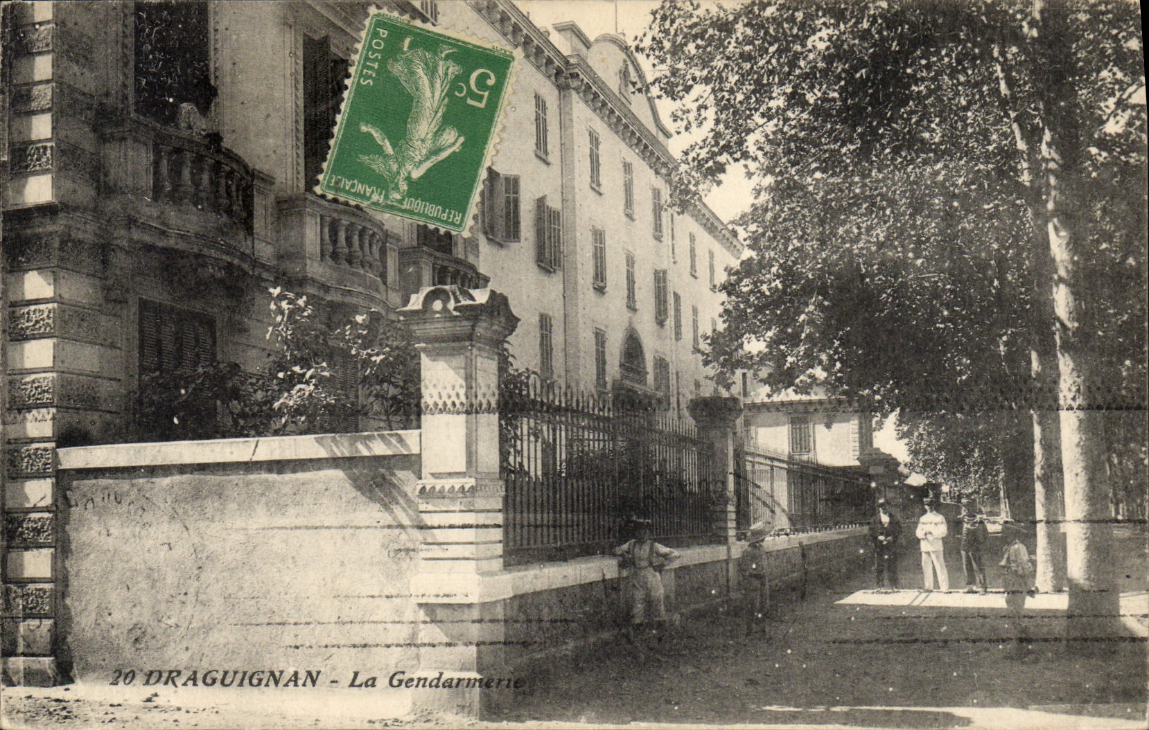 CPA Draguignan Gendarmerie