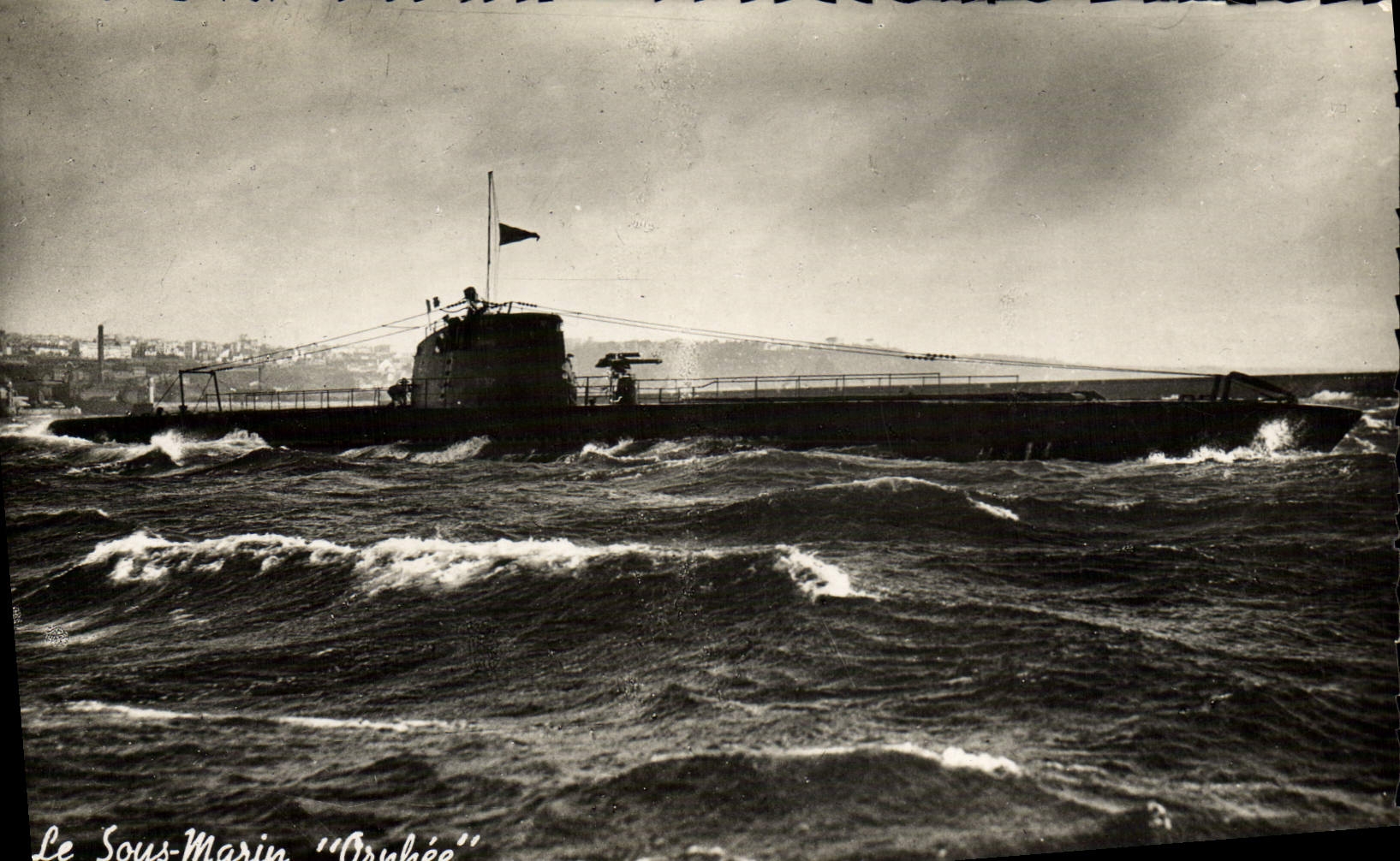 VINTAGE POSTCARD Boat Orphee Submarine