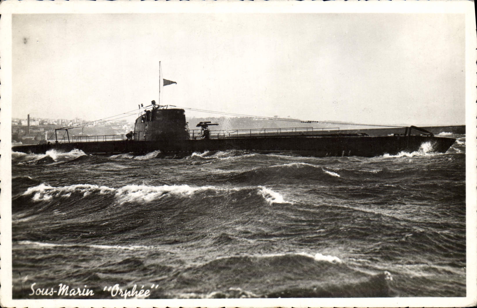 CPA Bateau Sous marin Orphee