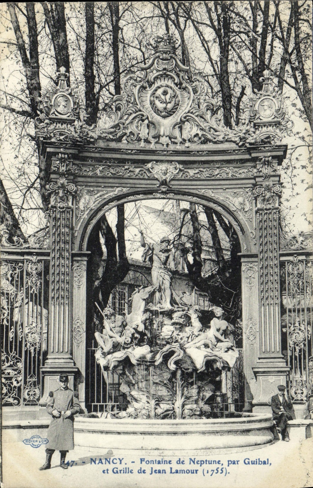 CPA Nancy Fontaine De Neptune Par Guibal et grille de Jean Lamour