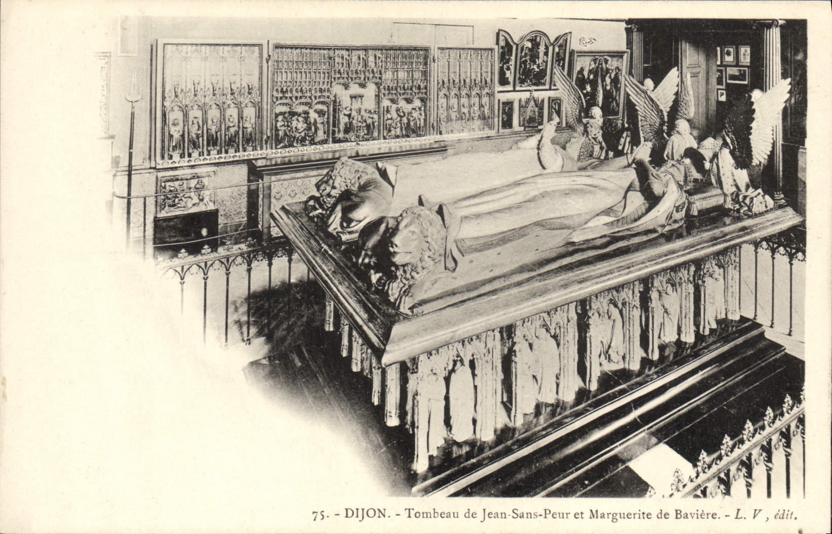 VINTAGE POSTCARD Dijon Tomb Of Jean Without Fear And Marguerite Of Bavaria